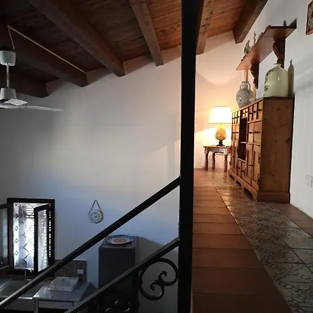 La Casa Nella Roccia Dom wakacyjny *